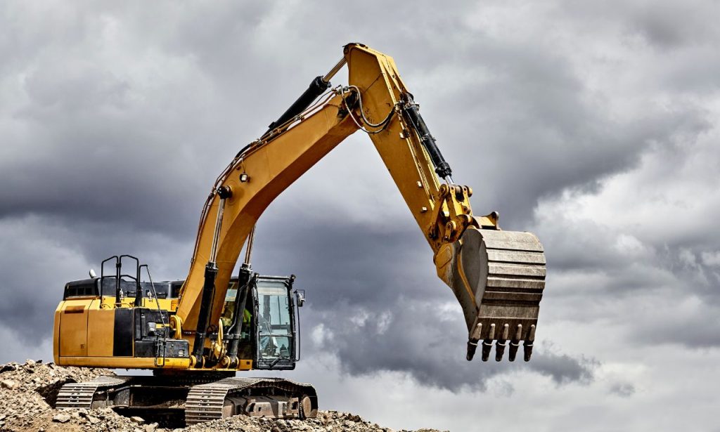 What are the Steps to Maximize Heavy Equipment Longevity?