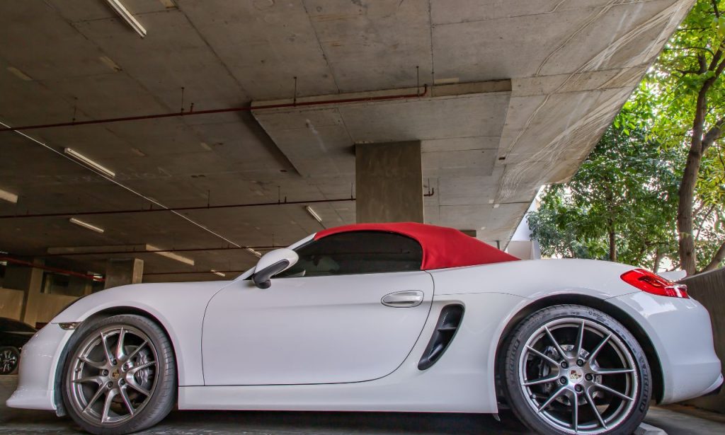 What Makes Porsche a Leader in Luxury Sports Cars?