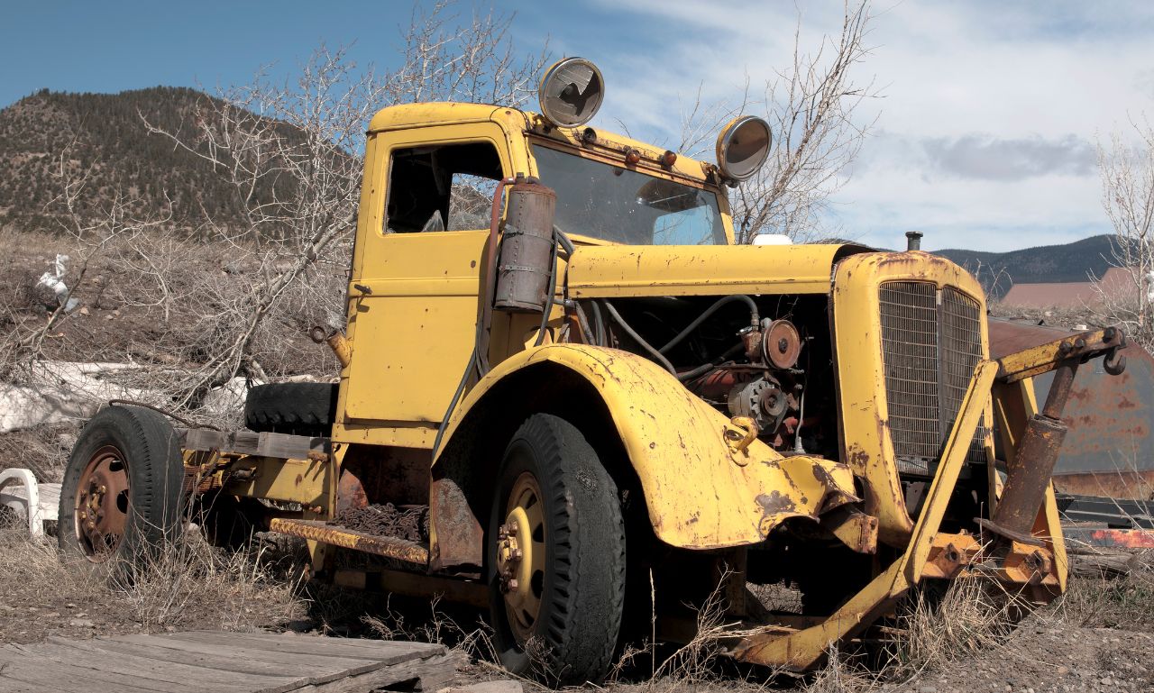How to Convert Salvage Trucks into Campers